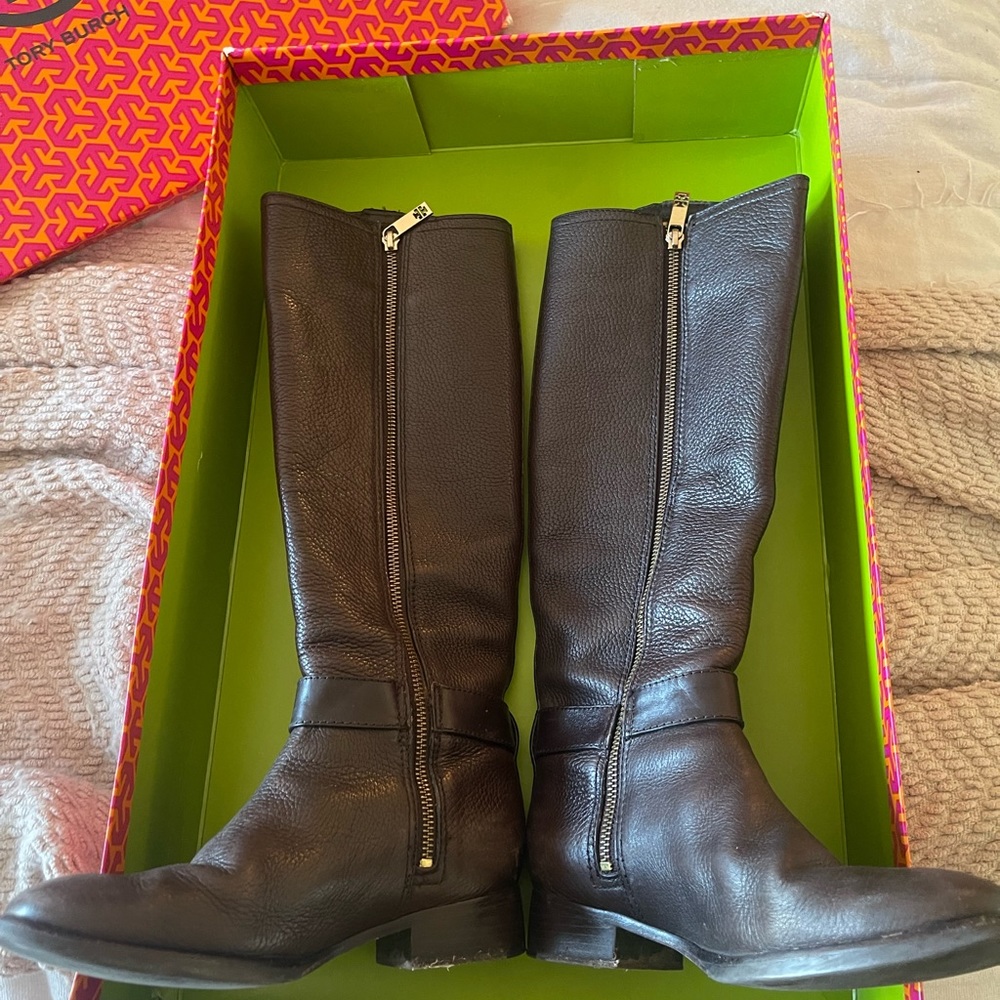 Tory Burch Elina 30mm Riding Boot- Size 6- Color: Coconut - Picture 2 of 5
